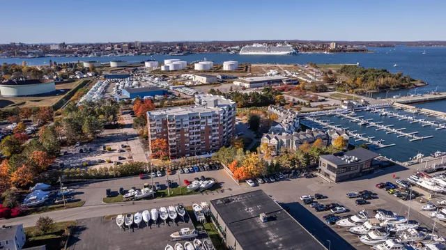 $300,000 | 148 Breakwater Drive, Unit 804, South Portland, ME 04106