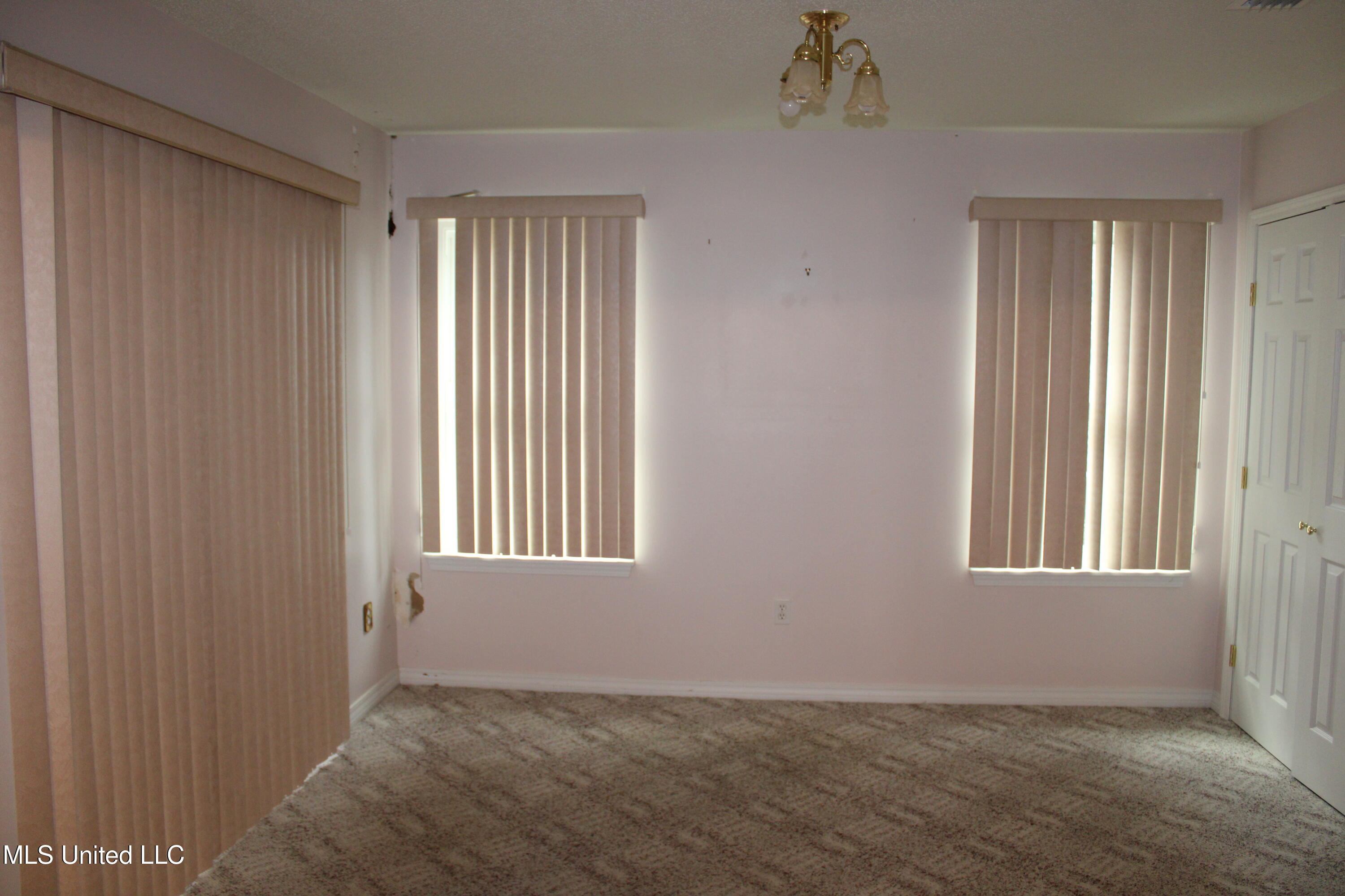 2077 Crane Ridge Biloxi, MS 39532 - Photo 15 of 33 IMG_1517