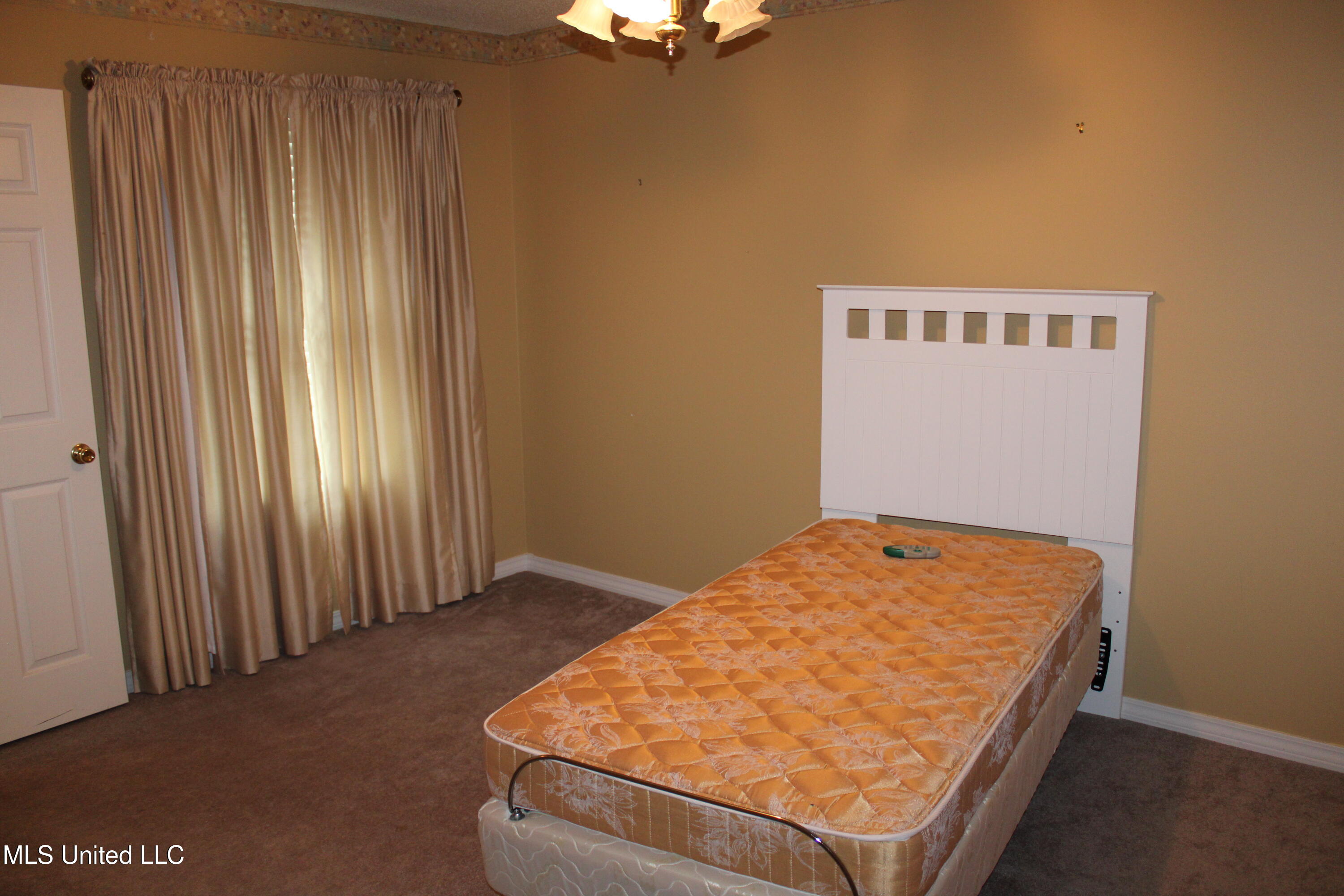 2077 Crane Ridge Biloxi, MS 39532 - Photo 21 of 33 IMG_1526