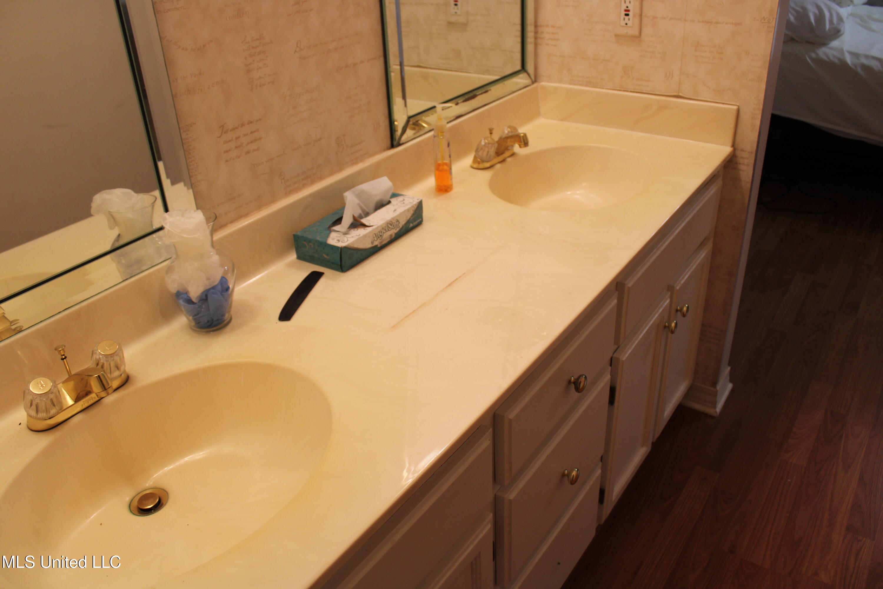 2077 Crane Ridge Biloxi, MS 39532 - Photo 29 of 33 IMG_1534