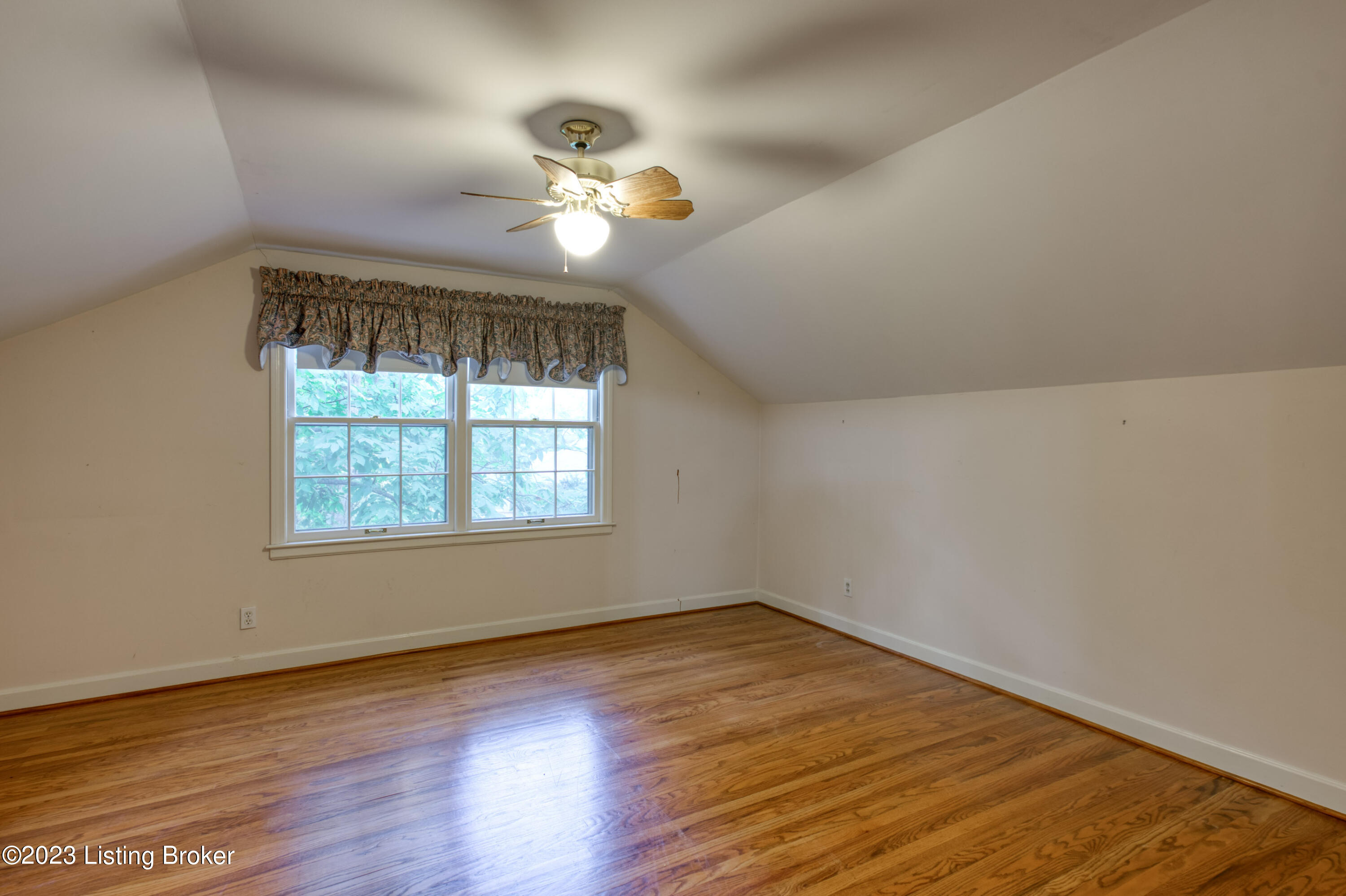 6205 Orion Road Louisville, KY 40222 - Photo 29 of 45 038 - 20231019 05246
