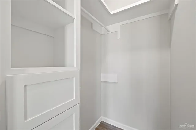 $3,250 | 701 Grayson Avenue, McAllen, TX 78504