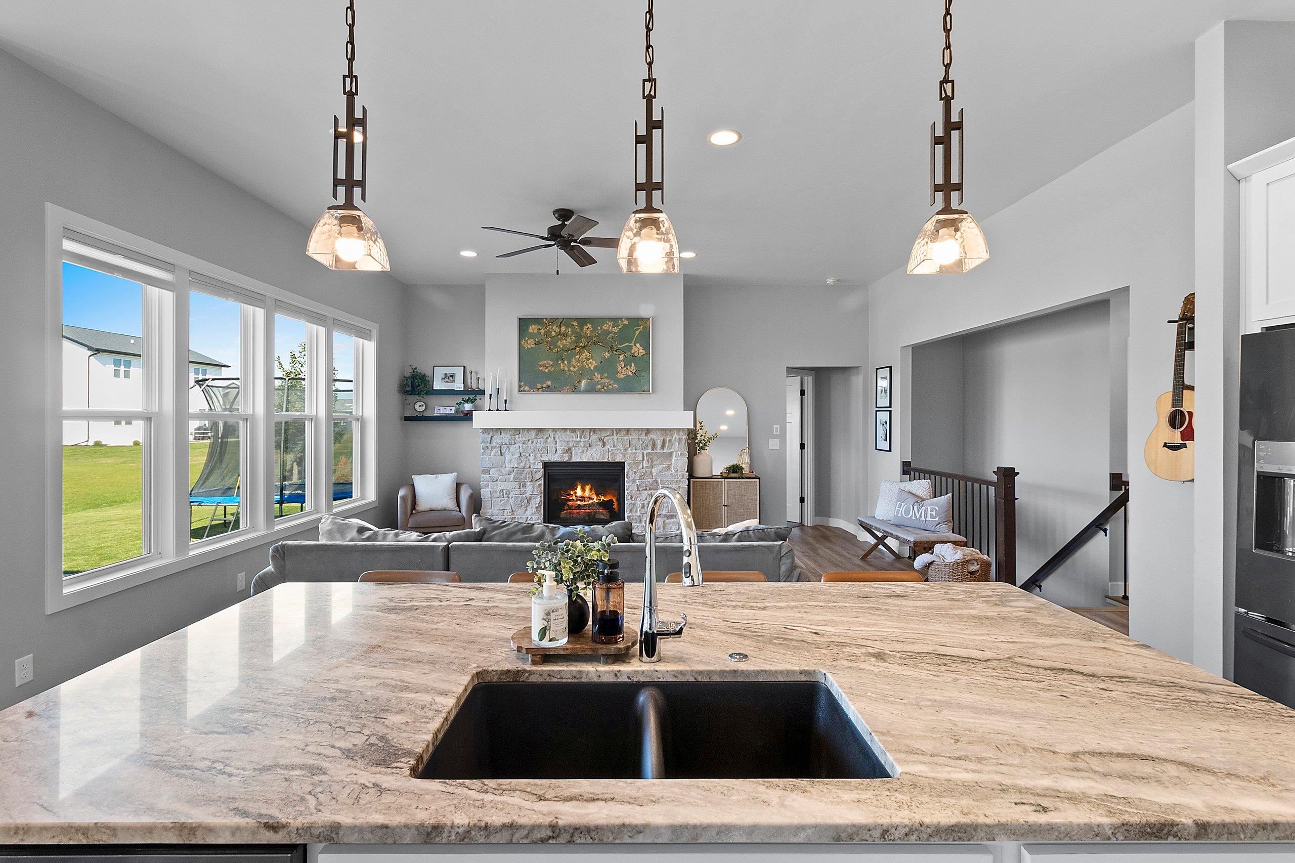 2985 East Bluetopaz Road Appleton, WI 54913 - Photo 13 of 45 Gallery Image 13