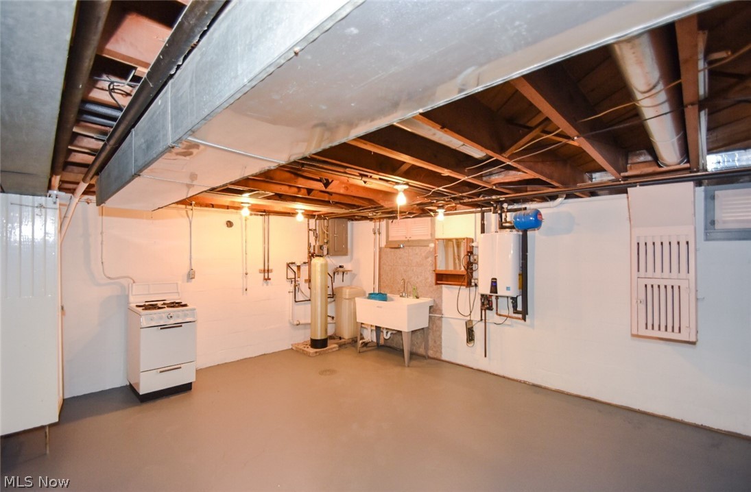 3604 Clark Mill Road Norton, OH 44203 - Photo 22 of 26 Spacious Basement