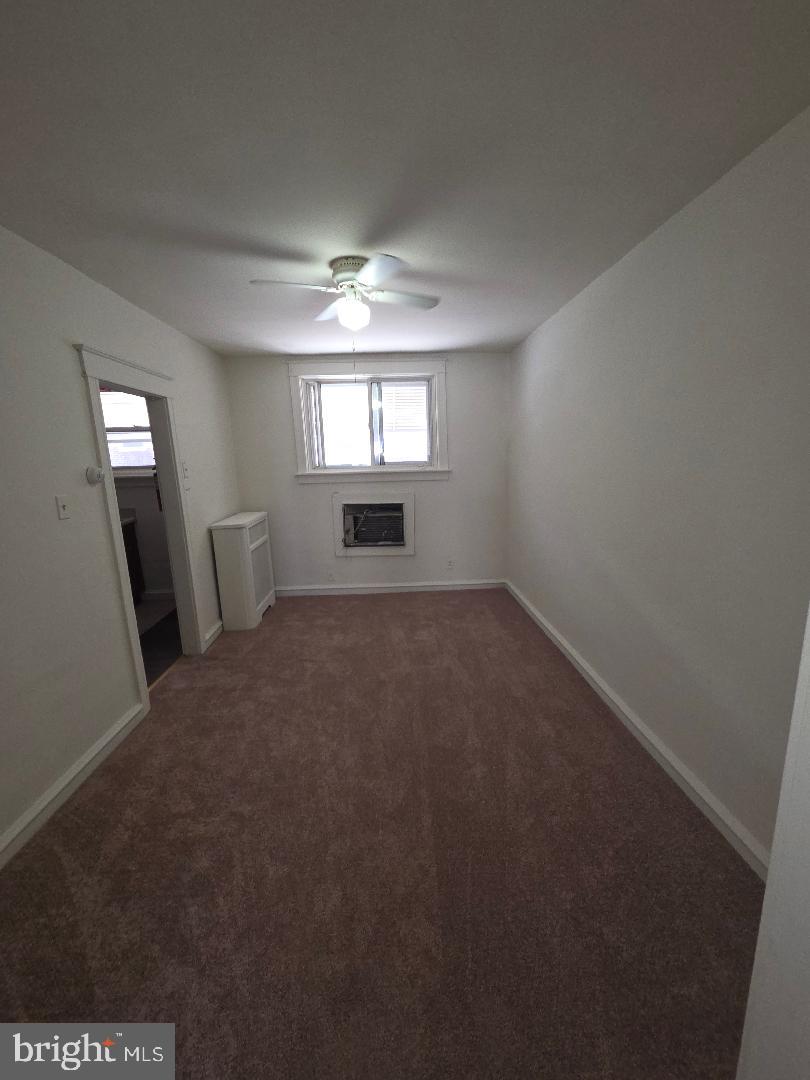 434 Hampden Road Upper Darby, PA 19082 - Photo 4 of 13