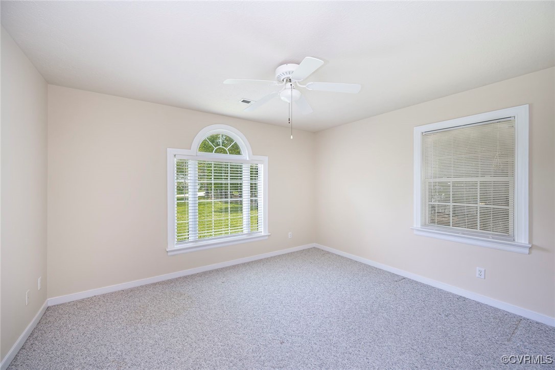 13819 Bluff Ridge Drive Chesterfield, VA 23838 - Photo 29 of 45 1st Floor large Bedroom 2 with carpet & ceiling fa
