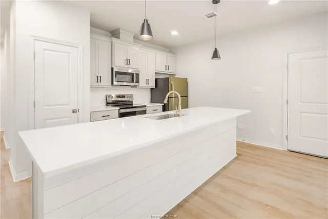 $6,970 | 607 Highlands Street, College Station, TX 77840