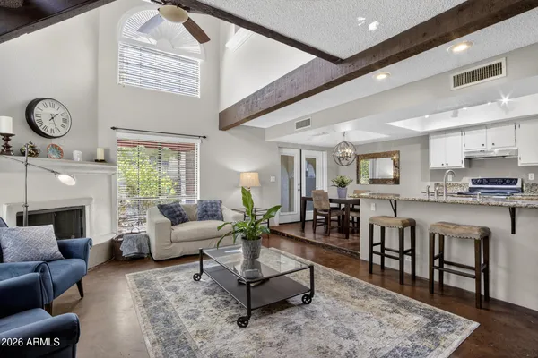 $319,900 | 5019 East Siesta Drive, Unit 1, Phoenix, AZ 85044