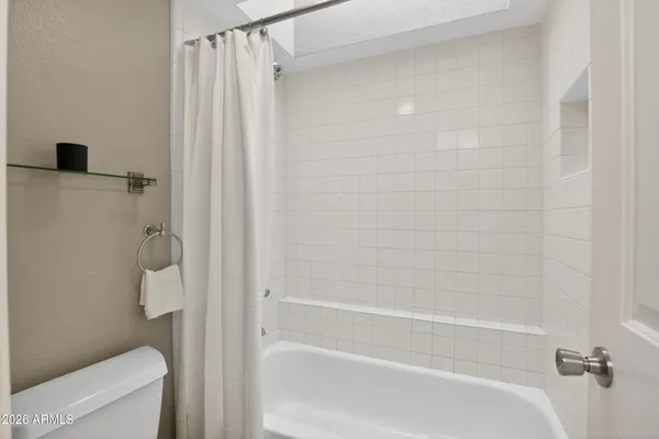 $319,900 | 5019 East Siesta Drive, Unit 1, Phoenix, AZ 85044