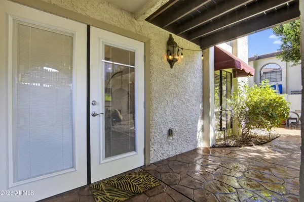 $319,900 | 5019 East Siesta Drive, Unit 1, Phoenix, AZ 85044