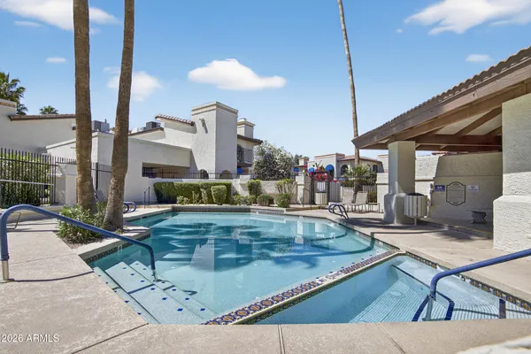 $319,900 | 5019 East Siesta Drive, Unit 1, Phoenix, AZ 85044