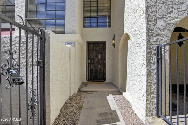 $319,900 | 5019 East Siesta Drive, Unit 1, Phoenix, AZ 85044