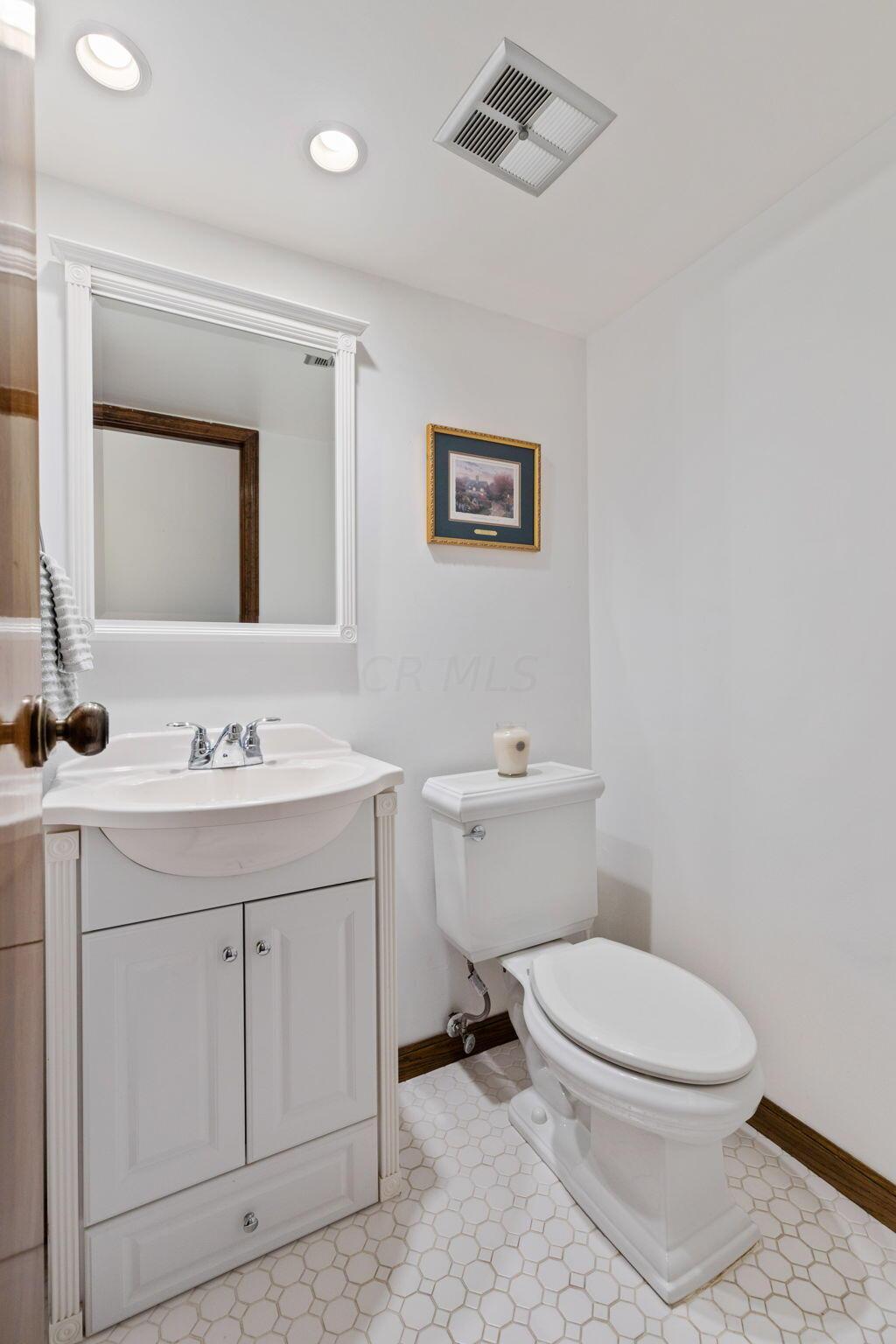 417 South Spring Road Westerville, OH 43081 - Photo 22 of 50 31-web-or-mls-2023-10-11 417 S Spring Rd