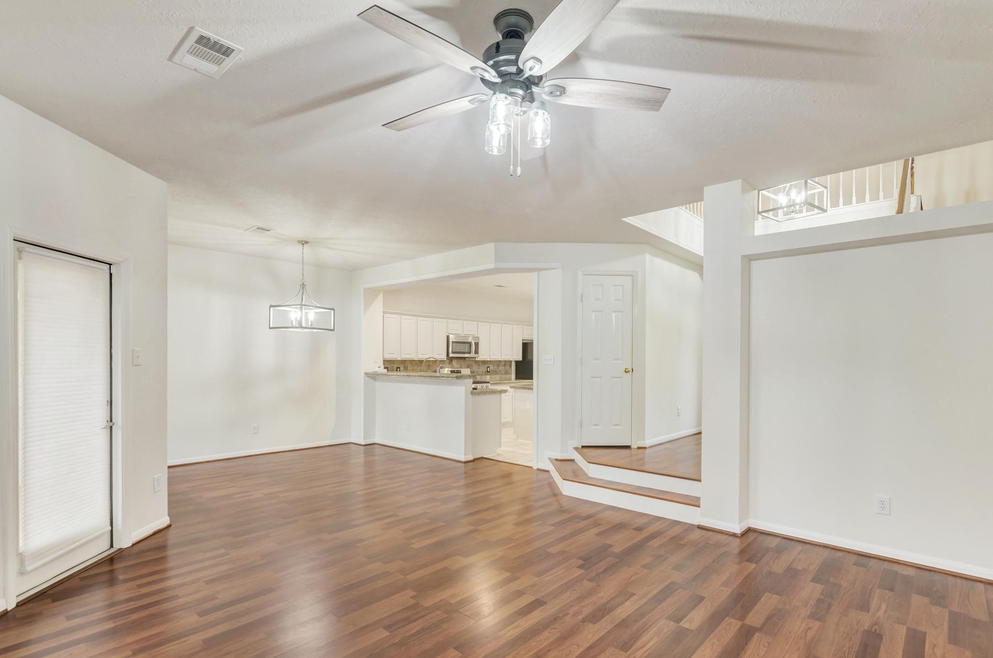 100 South Piper Trace Spring, TX 77381 - Photo 13 of 31