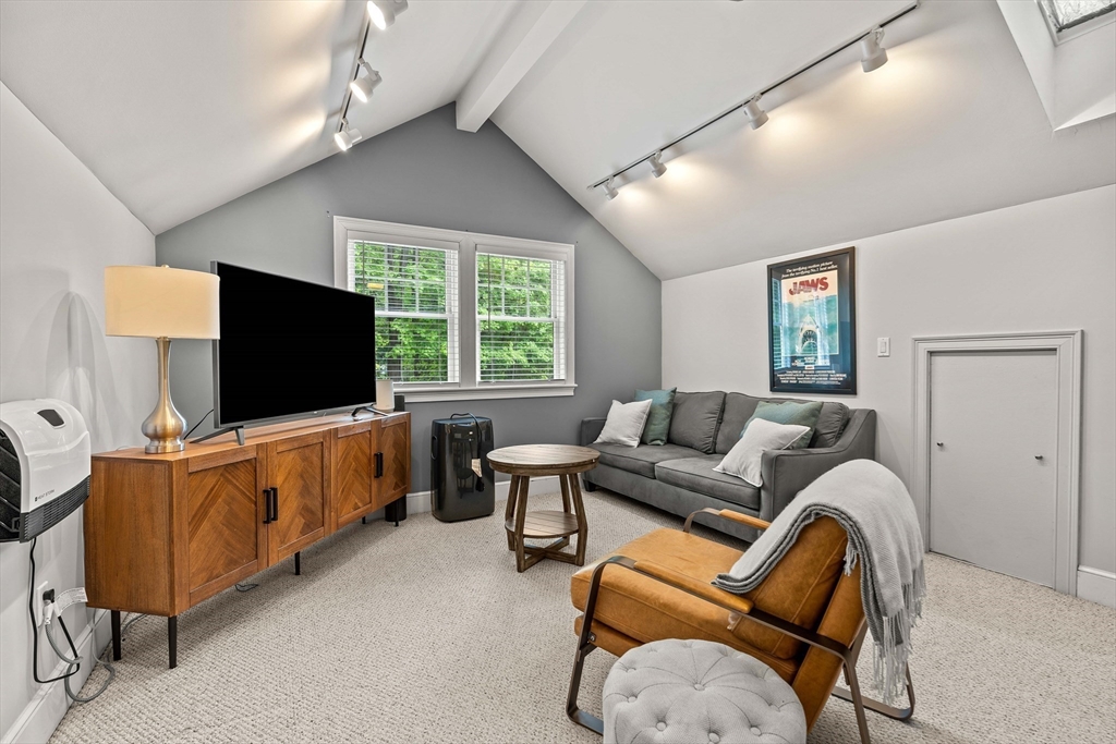139 Hidden Road Andover, MA 01810 - Photo 12 of 23