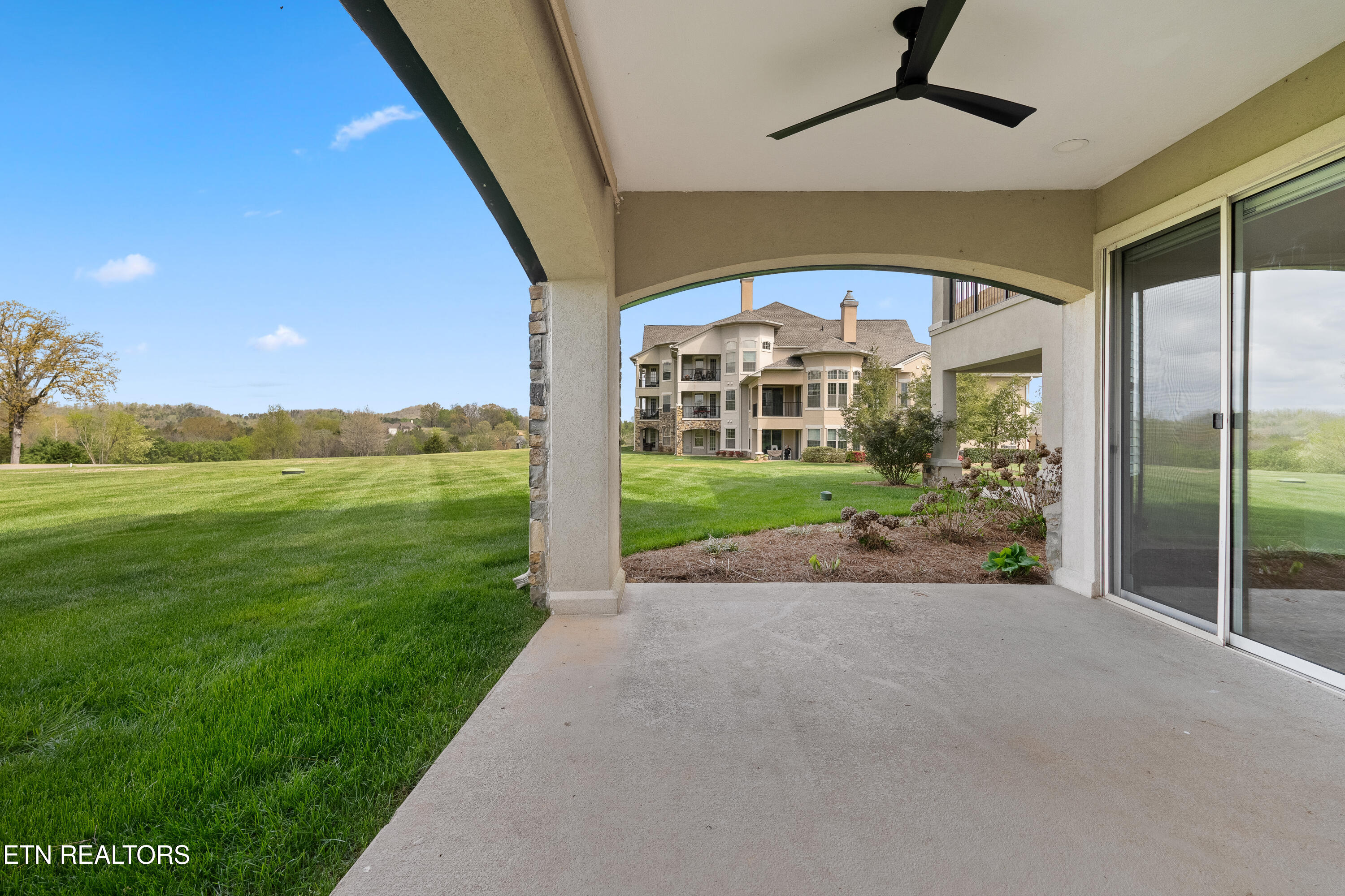 555 Rarity Bay Parkway, Unit 106 Vonore, TN 37885 - Photo 12 of 37 DSC05484