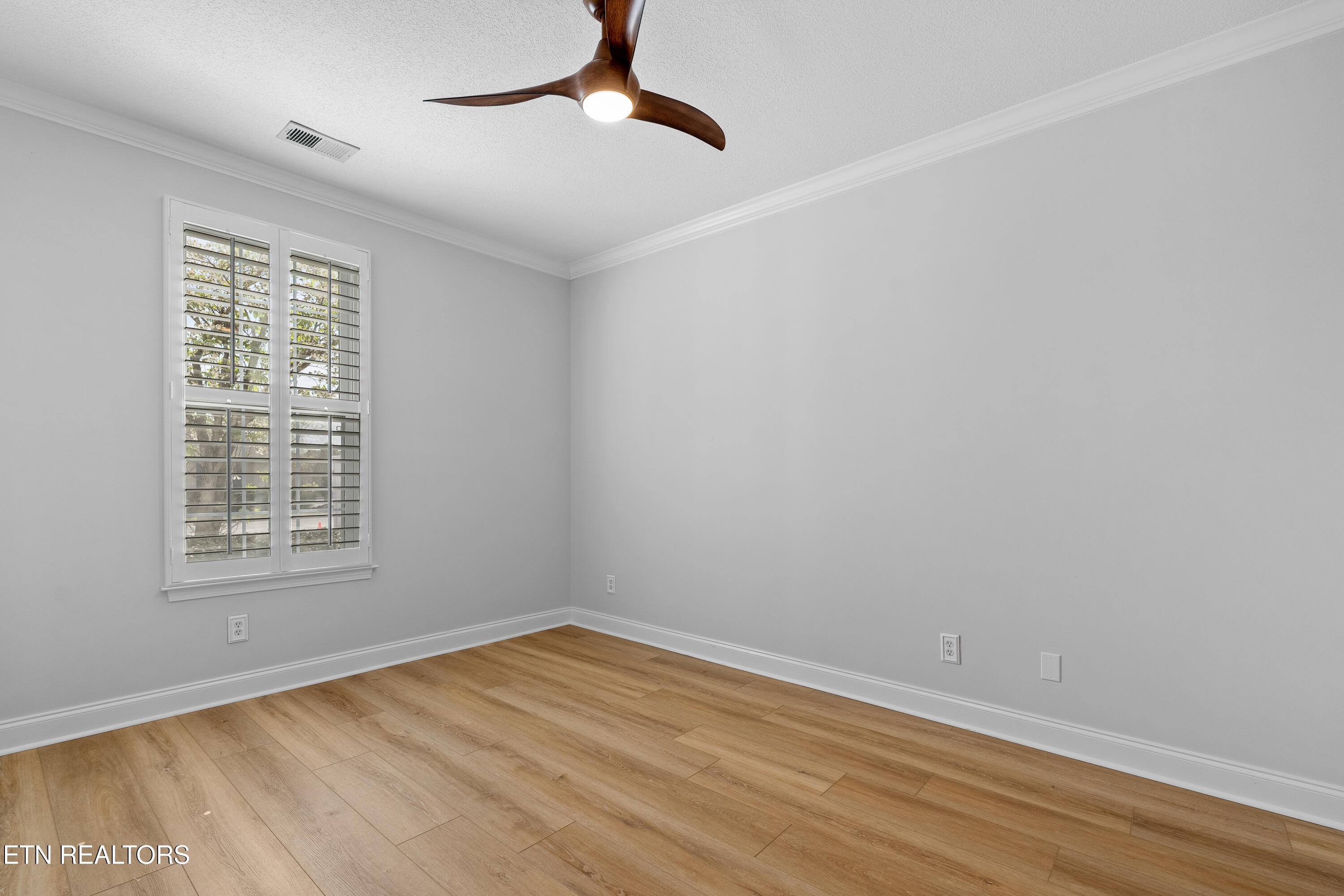 555 Rarity Bay Parkway, Unit 106 Vonore, TN 37885 - Photo 18 of 37 DSC05369