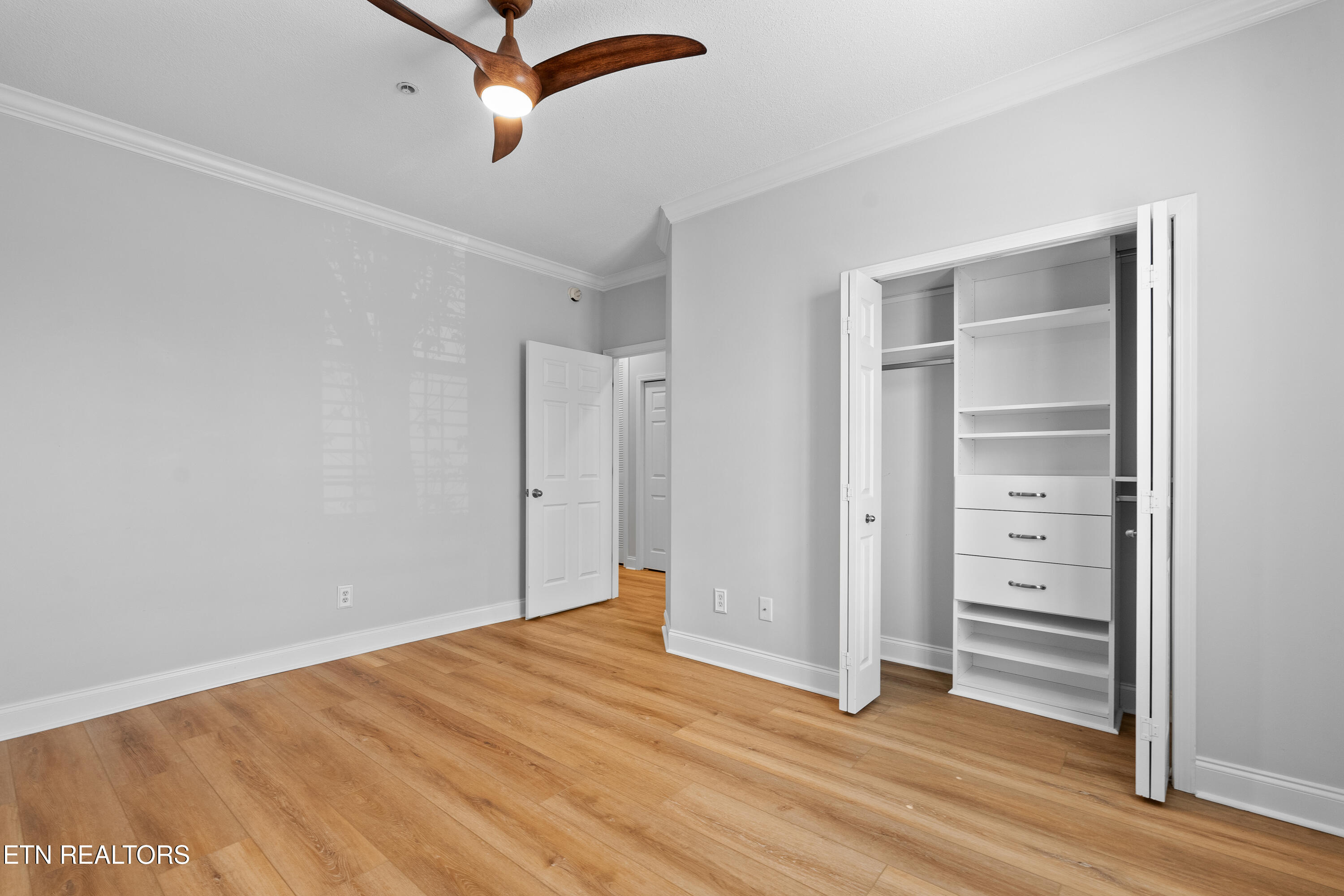 555 Rarity Bay Parkway, Unit 106 Vonore, TN 37885 - Photo 19 of 37 DSC05374