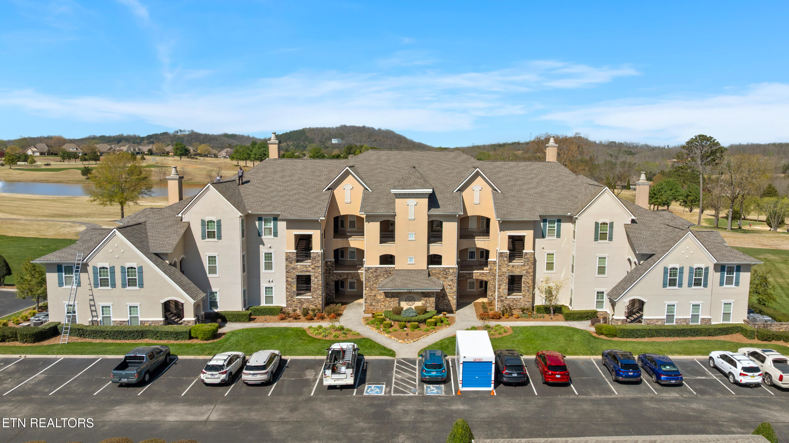 555 Rarity Bay Parkway, Unit 106 Vonore, TN 37885 - Photo 2 of 37 DJI_0461