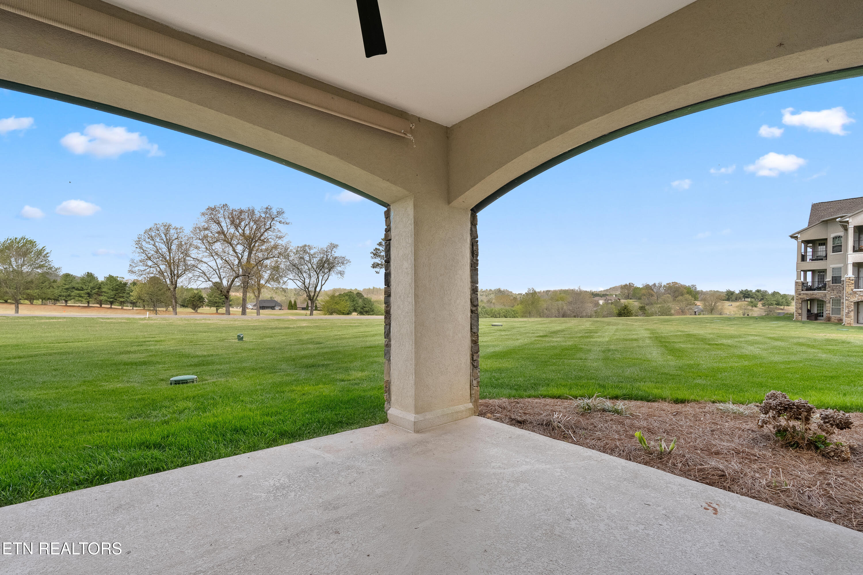 555 Rarity Bay Parkway, Unit 106 Vonore, TN 37885 - Photo 10 of 37 DSC05469