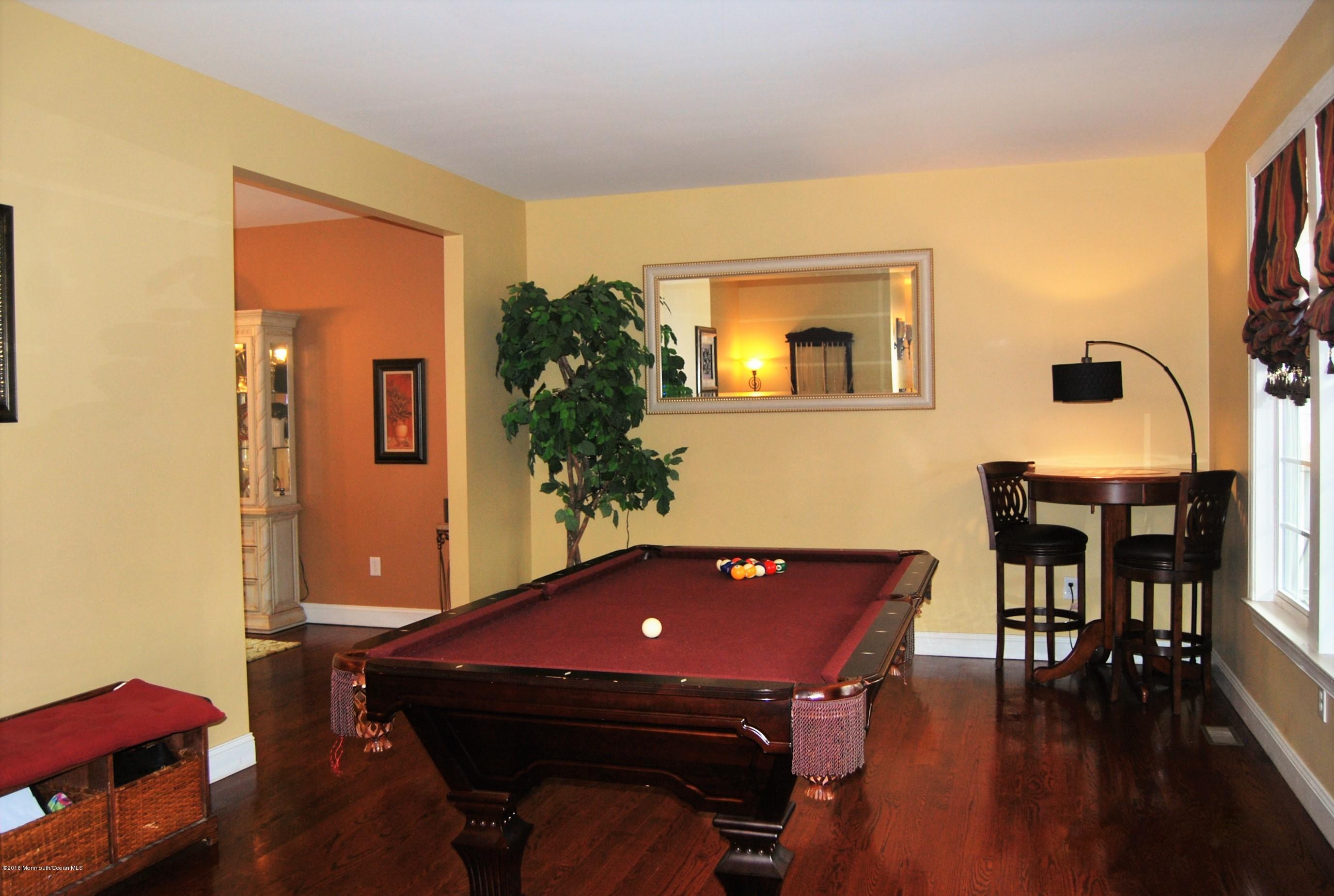 331 Texas Road Morganville, NJ 07751 - Photo 18 of 38 19