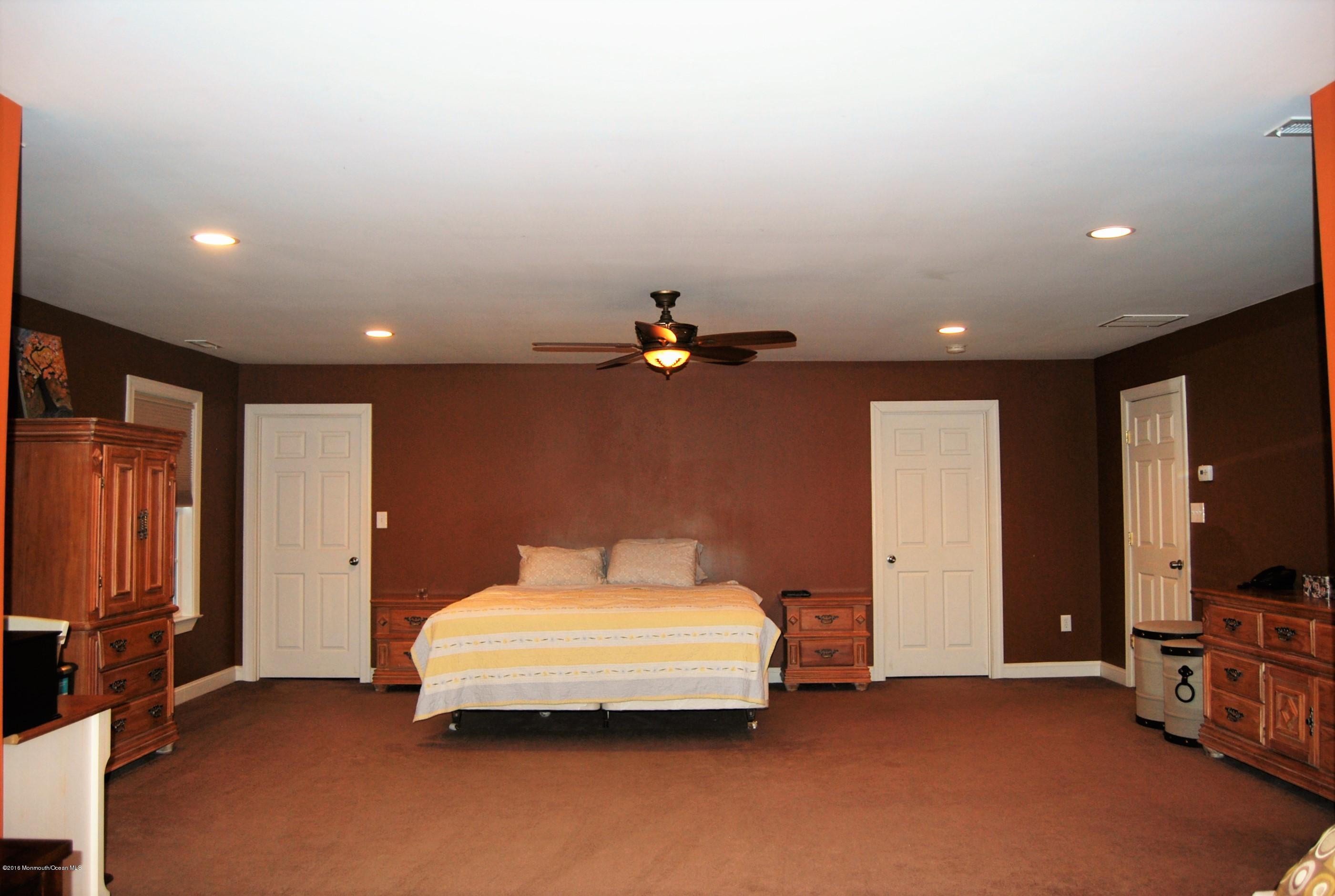 331 Texas Road Morganville, NJ 07751 - Photo 28 of 38 29