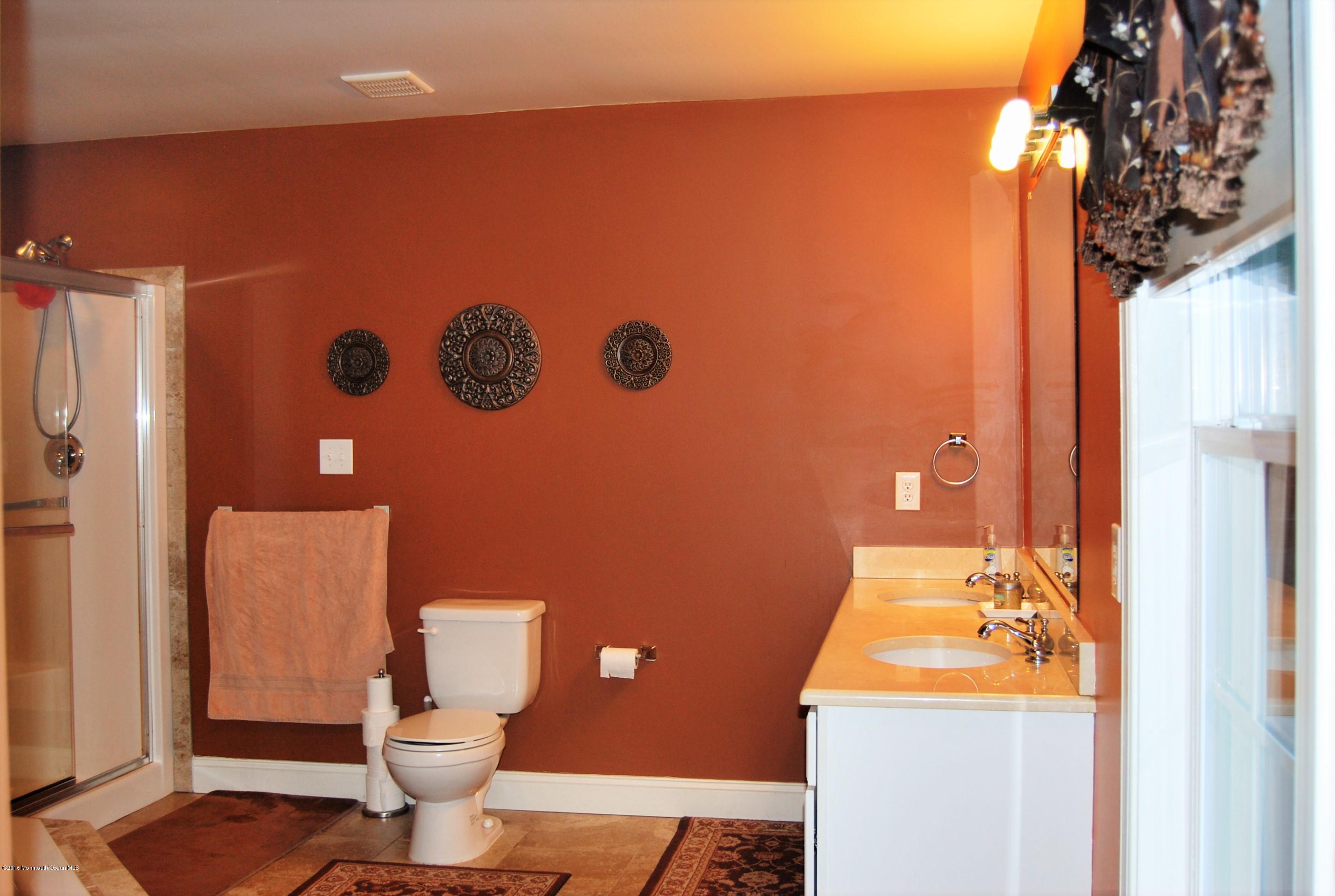 331 Texas Road Morganville, NJ 07751 - Photo 31 of 38 32