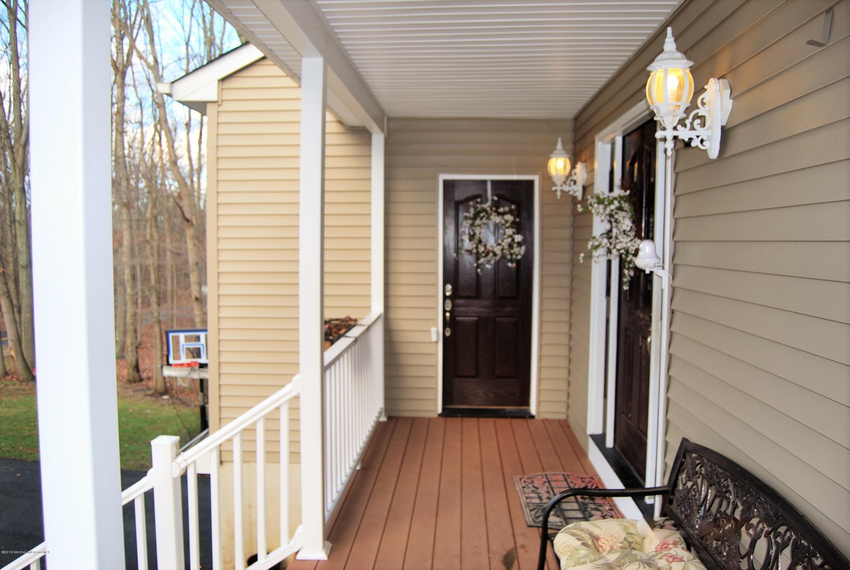 331 Texas Road Morganville, NJ 07751 - Photo 4 of 38 5