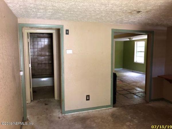6175 Bagley Road Jacksonville, FL 32209 - Photo 3 of 7 6175-71319 (322)