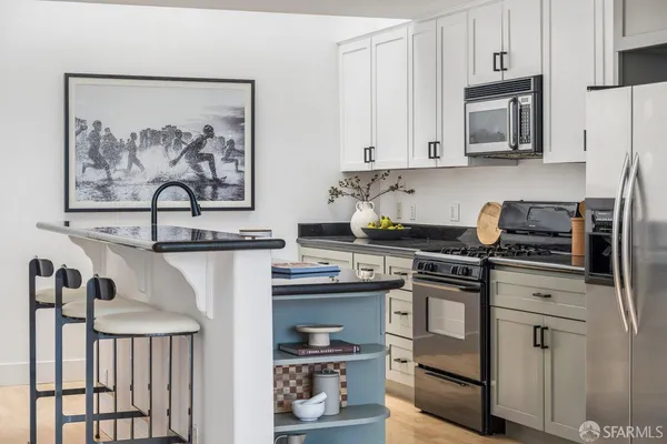 $890,000 | 2132 Folsom Street, Unit 3, San Francisco, CA 94110