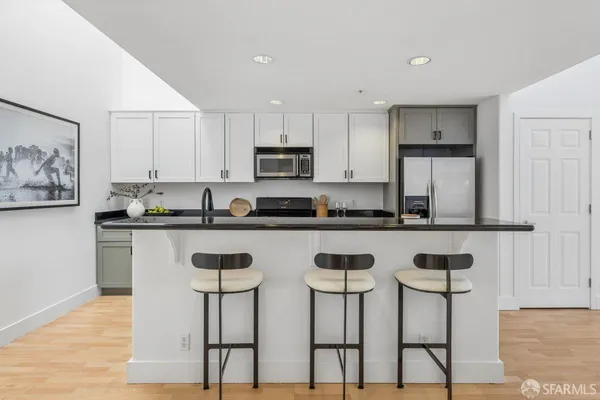 $890,000 | 2132 Folsom Street, Unit 3, San Francisco, CA 94110