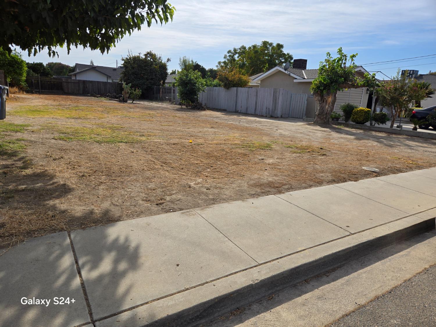 0 West Elizabeth Avenue Reedley, CA 93654 - Photo 1 of 8 Gallery Image 1