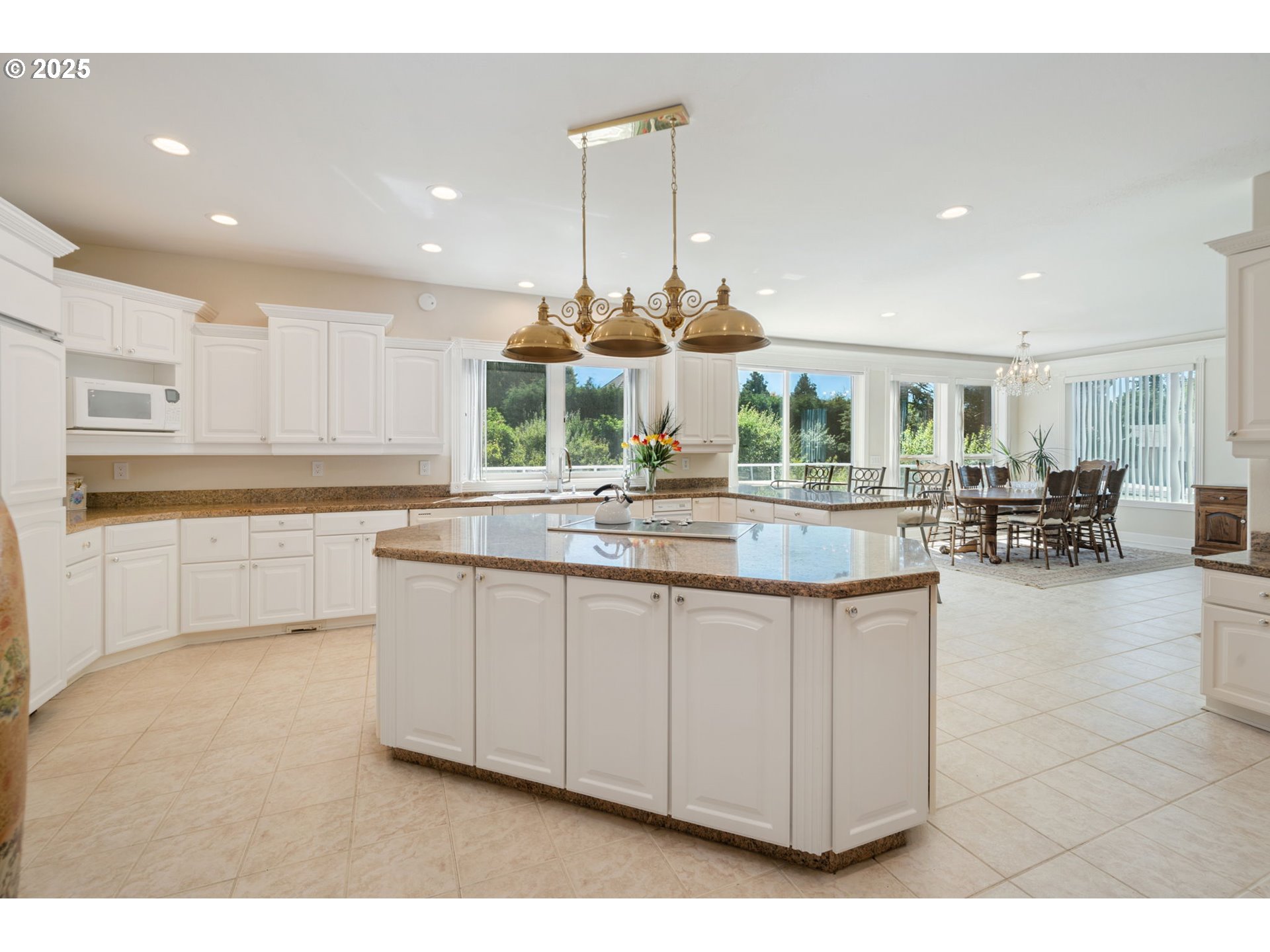 1650 Northwest Deerfern Street Camas, WA 98607 - Photo 16 of 47 a kitchen with counter top space and appliances