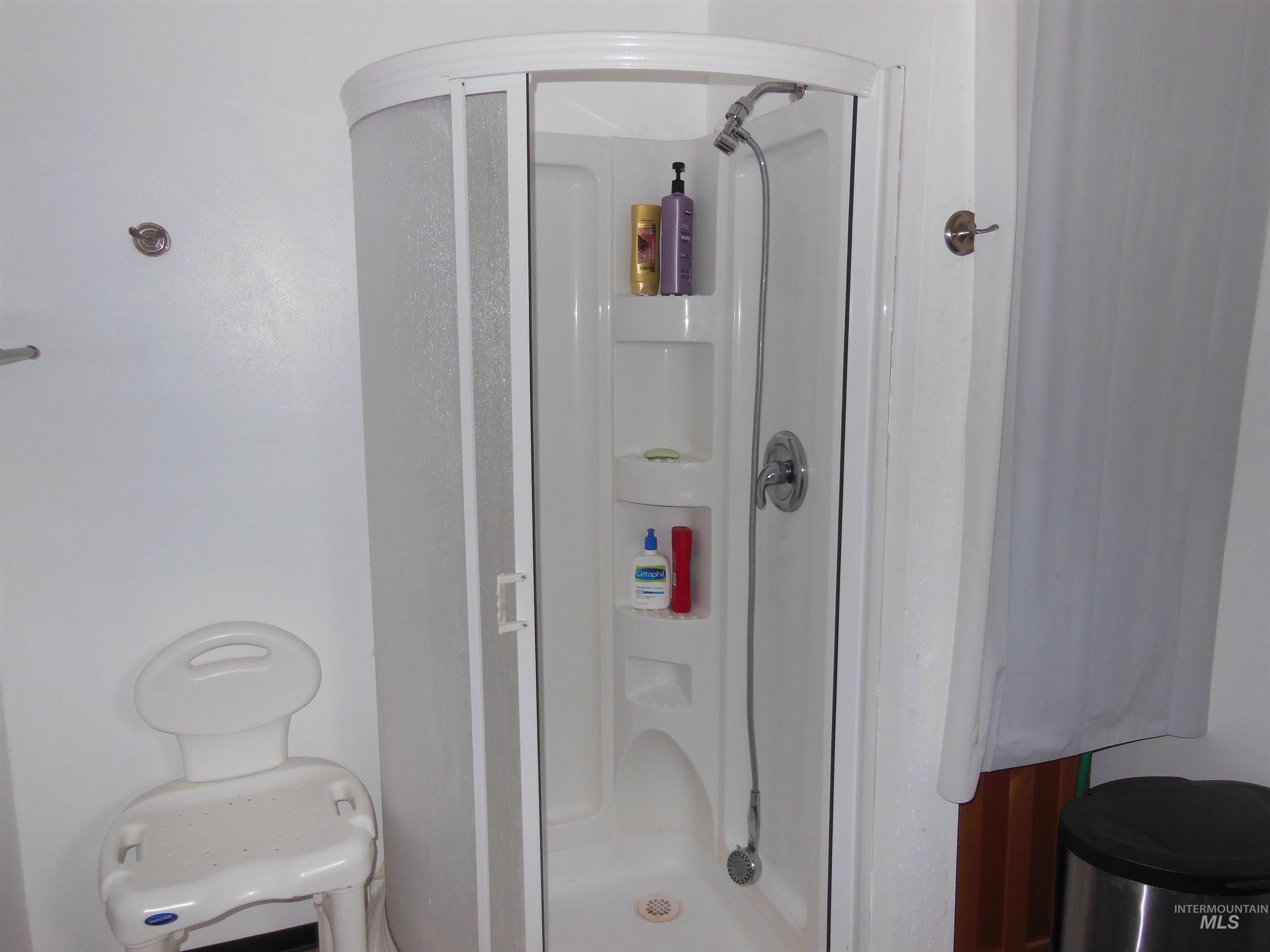 3695 West Mountain Road Anatone, WA 99401 - Photo 19 of 41