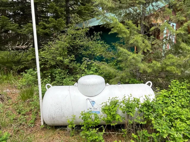 $319,000 | 3695 West Mountain Road, Anatone, WA 99401