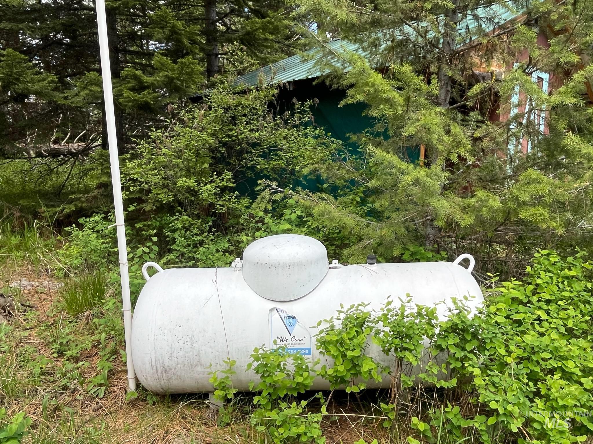 3695 West Mountain Road Anatone, WA 99401 - Photo 28 of 41