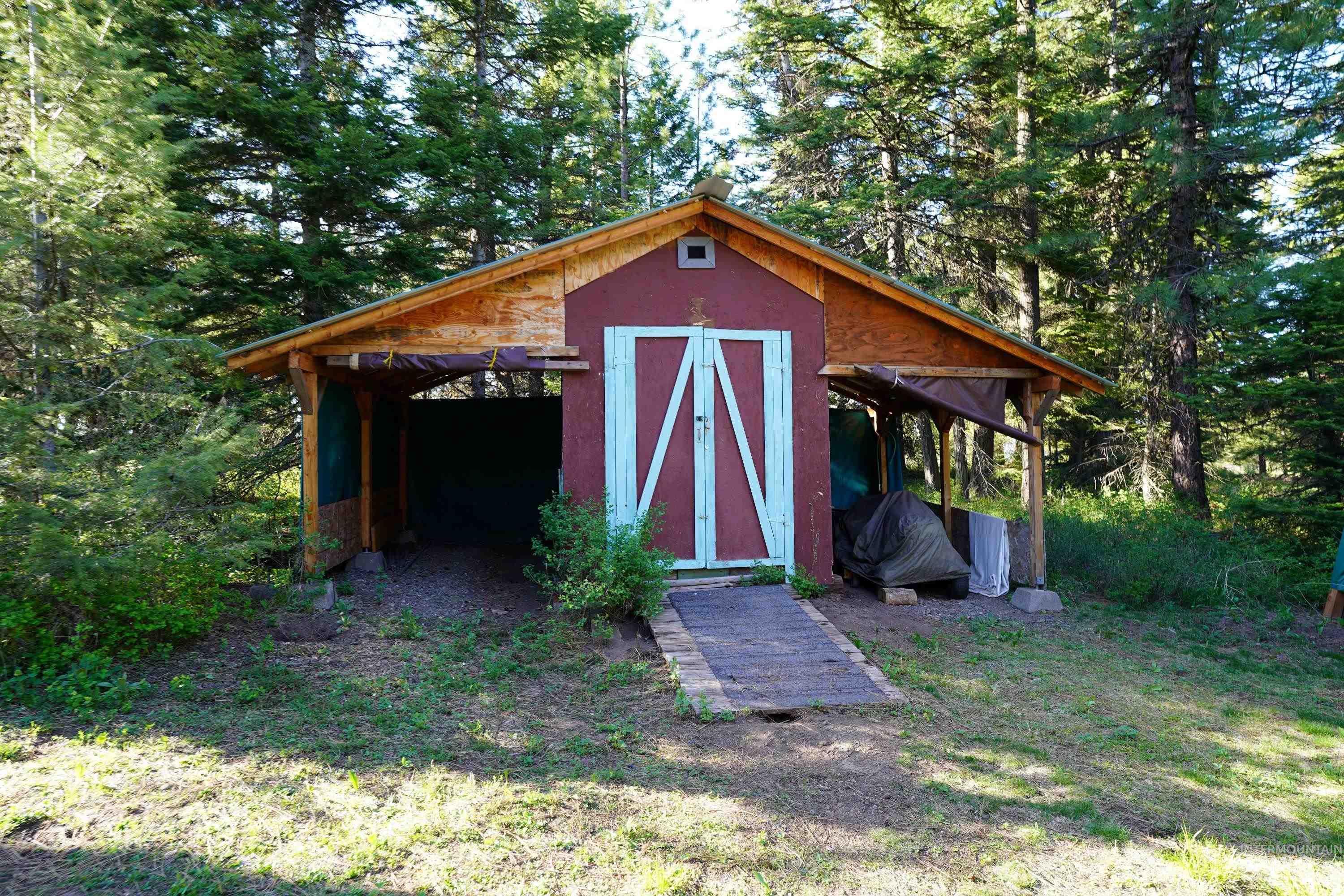 3695 West Mountain Road Anatone, WA 99401 - Photo 5 of 41