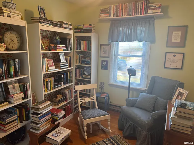 $110,000 | 1803 West Cherry Street, Marion, IL 62959