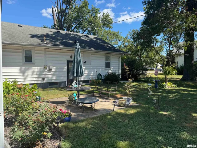 $110,000 | 1803 West Cherry Street, Marion, IL 62959