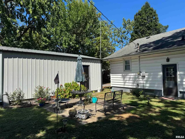 $110,000 | 1803 West Cherry Street, Marion, IL 62959