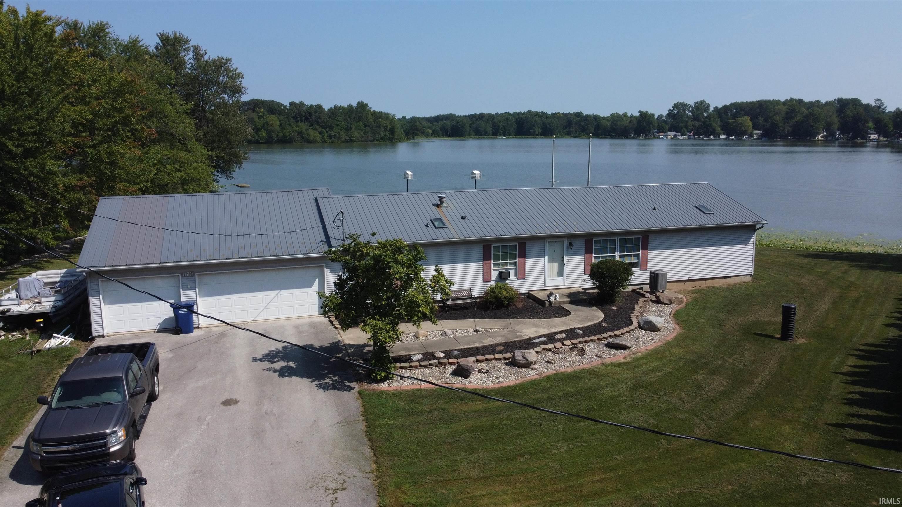 810 West Neher Road Silver Lake, IN 46982 - Photo 3 of 33 Gallery Image 3