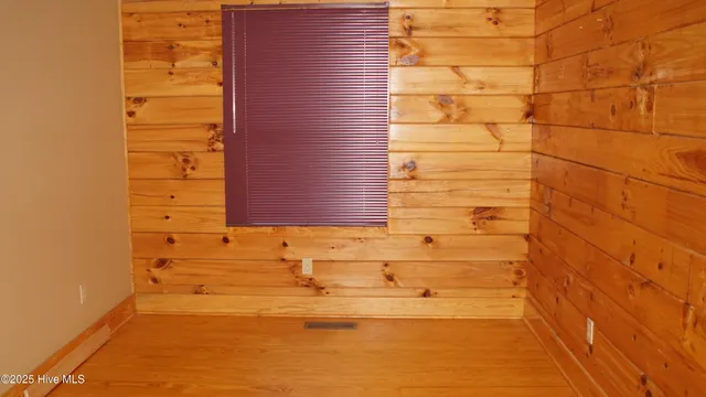 $350,000 | 202 Waterside Drive, Henrico, NC 27842