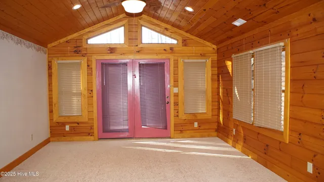 $350,000 | 202 Waterside Drive, Henrico, NC 27842