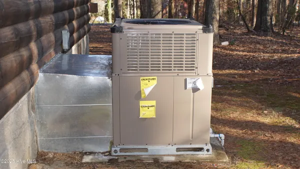 $310,000 | 202 Waterside Drive, Henrico, NC 27842