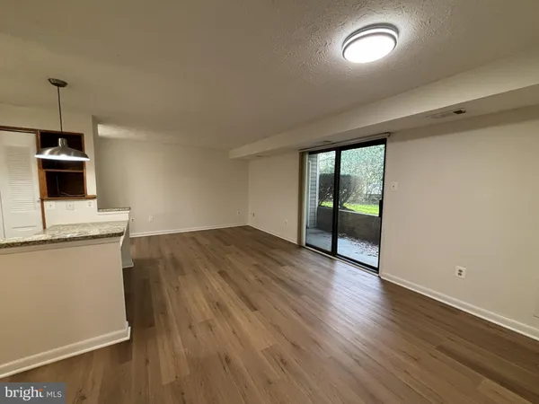 $1,900 | 12309 Silvergate Way, Unit 908C, Germantown, MD 20874