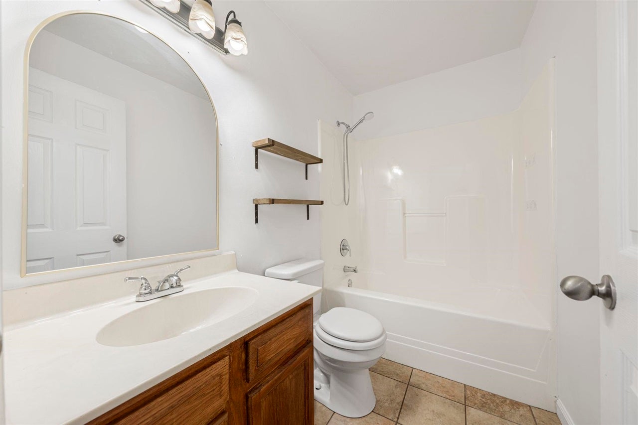 840 Pea Ridge Road Scottsville, KY 42164 - Photo 12 of 26 Gallery Image 12