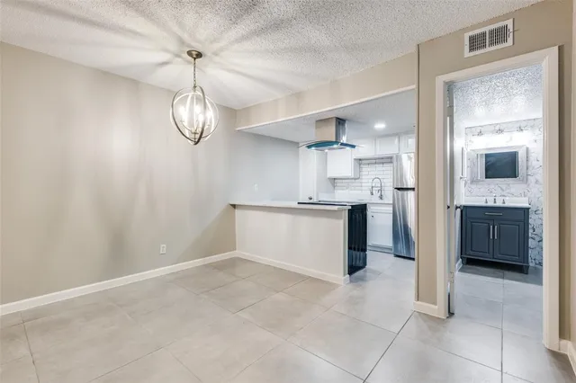 $1,500 | 5833 Harvest Hill Road, Unit 2071, Dallas, TX 75230