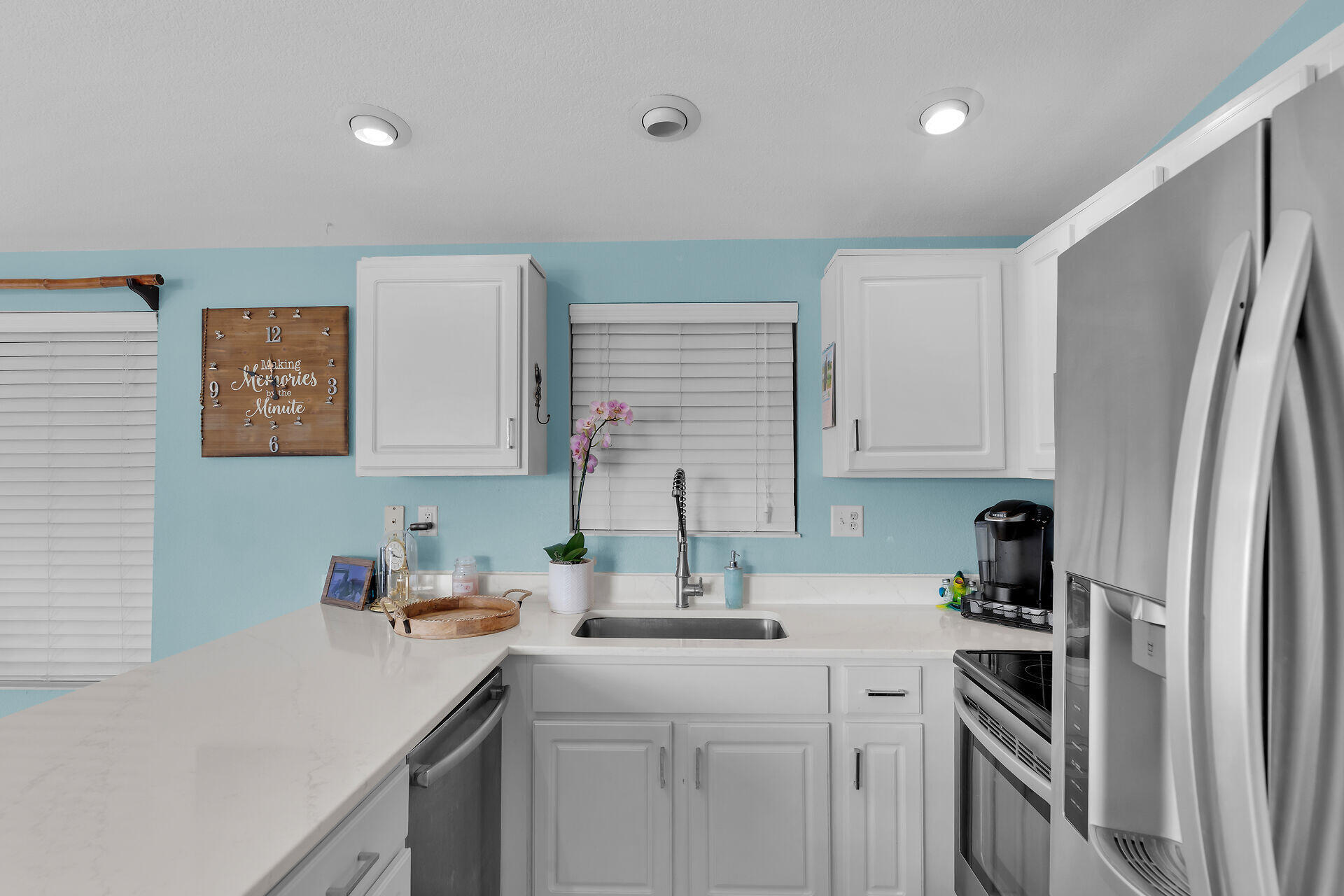 23012 Snapper Lane Cudjoe, FL 33042 - Photo 20 of 45 a kitchen with a sink stove and refrigerator