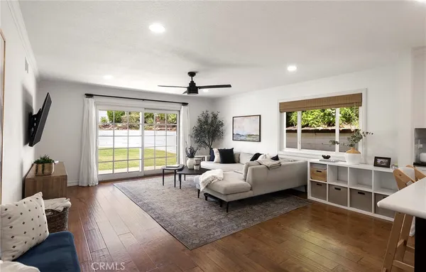 $2,395,000 | 125 East Avenida Junipero, San Clemente, CA 92672