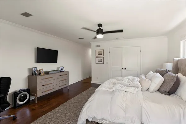 $2,395,000 | 125 East Avenida Junipero, San Clemente, CA 92672